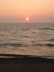 日本海に沈む夕日
