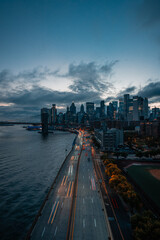 Fototapeta premium city skyline at night