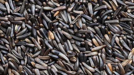 ripe whole-grain niger seeds (Guizotia Abyssinica)