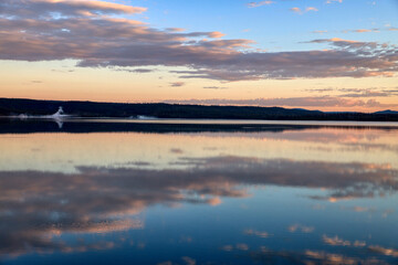 Fototapeta premium sunrise over the lake, Lake Lewis Wyoming 
