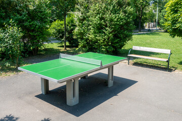 TABLE TENNIS TABLE 