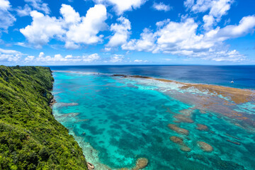 沖縄県宮古島、夏の風景・日本