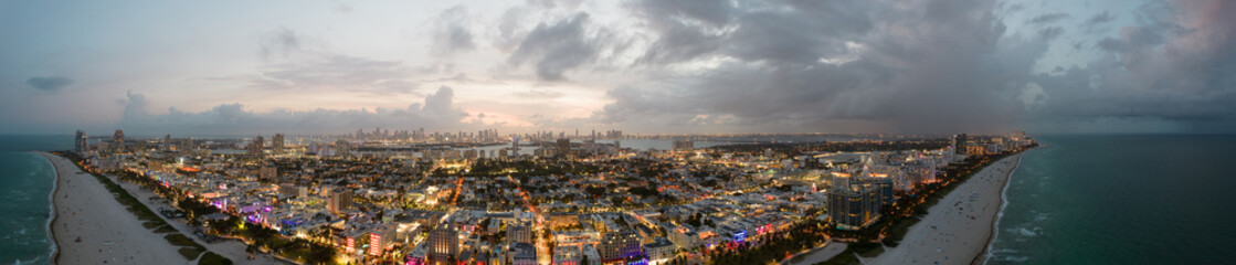 Fototapeta na wymiar Sunset panorama Miami Beach aerial pov