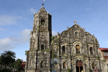 Fototapeta na wymiar Pfarrkirche San Luis Obispo de Tolosa in Lucban, Province Quezon, Philippinen