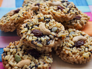 한국의 전통음식 강정, 한과
