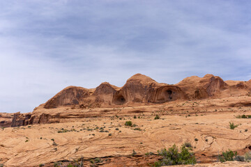 Fototapeta na wymiar Sandstone cliff formations in Utah