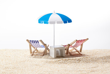 夏イメージ　バカンス　ビーチ　リゾート【ミニチュア玩具】