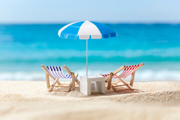 夏イメージ　バカンス　ビーチ　リゾート【ミニチュア玩具】