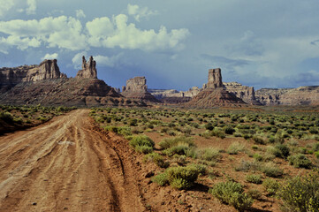 Fototapeta na wymiar valley of the gods in AZ, USA on a stormy day driving a dirt road