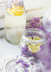 Obraz na płótnie Canvas Lilac lemonade 