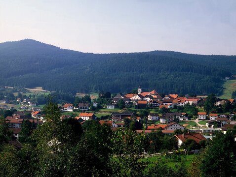 germany, bavaria, bavarian forest, bodenmais, climatic health resort, winter sports resort, town, market town, church, mountains, landscape, forest, season, summer, 