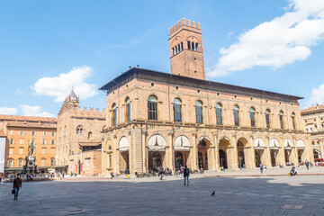 Fototapeta premium The beautiful Maggiore Square in Bologna