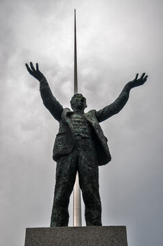 The historical Dublin. J.Larkin and the Spire.
