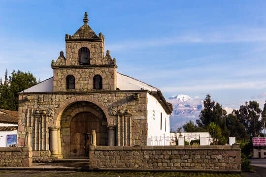 primera iglesia del ecuador, la balbanera, riobamba - ecuador