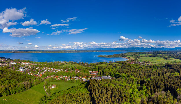 Landschaft bei Tutzing am Starnberger See, Bayern, Deutschland