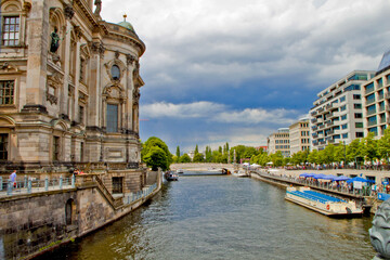 Obraz na płótnie Canvas Beautiful view in berlin city, germany in summer