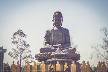 Fototapeta premium Guardians statues in buddhist temple