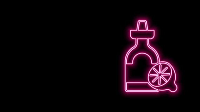 Glowing neon line Tequila bottle with lemon icon isolated on black background. Mexican alcohol drink. 4K Video motion graphic animation