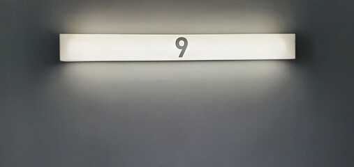 Number of floors on the building stairs : the 9th floor