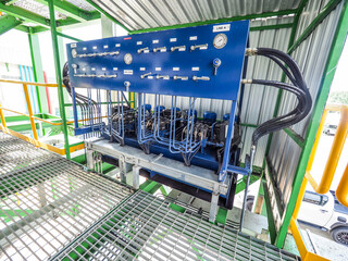 Step grate systems in biomass power plant which including motor, chine, hydraulic and hopper for...