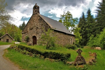  Chapelle Sainte-Magdeleine du village de Clédat. (Corrèze)