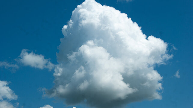 shaped cloudy weather formed in the blue sky. Beautiful cloudy landscape. natural background. natural beauty.