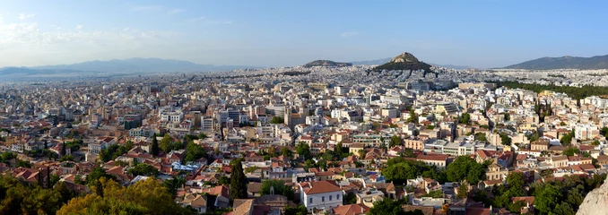 Poster ATHENE, GRIEKENLAND-JUNI 7,2021: Panoramisch uitzicht op Athene vanaf het Parthenon © truba71