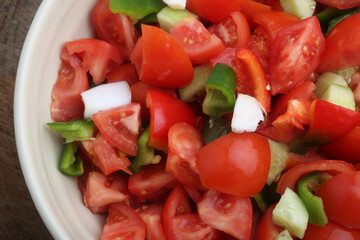 fresh tomato salad with green paprika