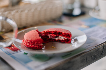 cake with strawberries