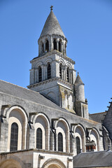 Fototapeta na wymiar Clocher de Notre-Dame la Grande à Poitiers, France