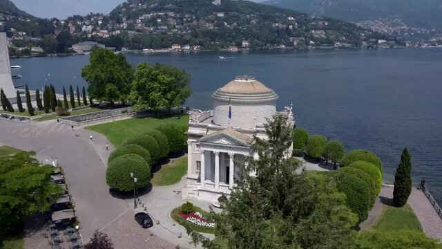 lake como, building, como, european, museum, lombardy, lake, city, europe, italy, architecture, italian, outdoor, culture, neoclassical, temple, travel, green park, volta temple, voltiano, alessandro,