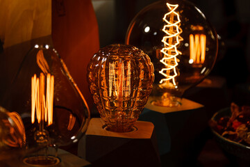 Edison lamp of various kinds, circle, sphere, man