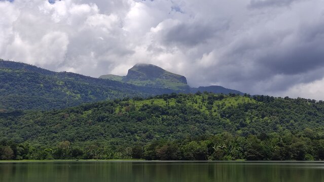 ratna ella mountain, sri lanka