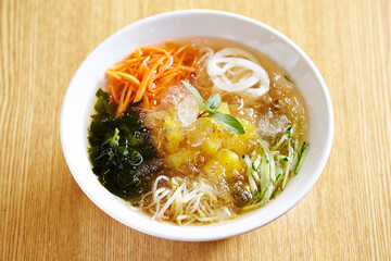 Cold vegetable ramen, Vietnamese food 