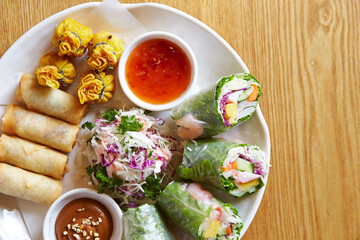 Vietnamese Spring Rolls,various vegetables 