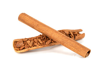 cinnamon sticks and powder isolated on white background