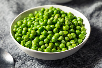 Raw Green Organic Sweet Peas