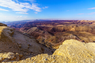 Obraz premium Desert landscape from Mount Yoash, Eilat Mountains