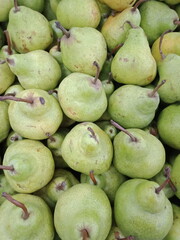 Pir (Pear) fruits in the market