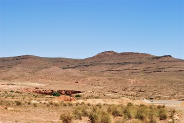 Fototapeta na wymiar djebel Amour, montagne atlas saharien, algerie