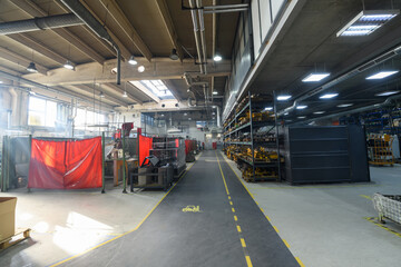 Obraz premium modern industrial factory for mechanical engineering equipment and machines manufacture of a production hall 