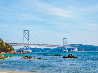 青空と大鳴門橋