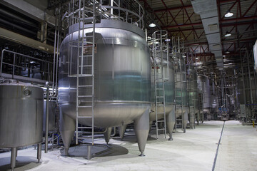 Tank Stainless
