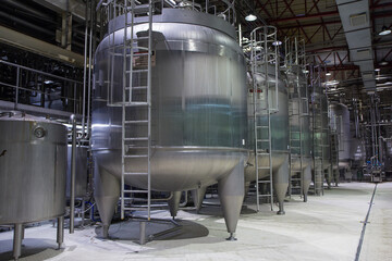Tank Stainless