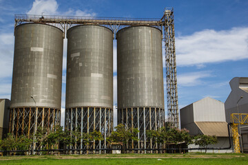 Silo tank