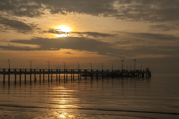 Obraz premium sunset at the beach