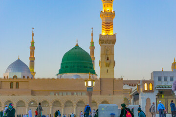 Awesome shots of Masjid al Nabawi along with the Holy Green Dome
