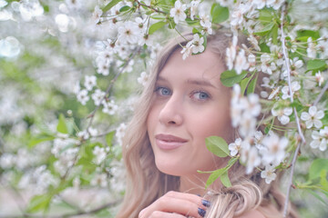 Fototapeta premium woman in flowers