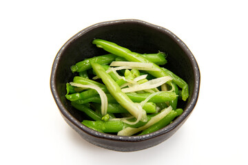 ミズ（ウワバミソウ）の生姜和え