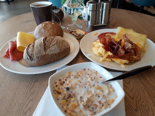 Frühstück